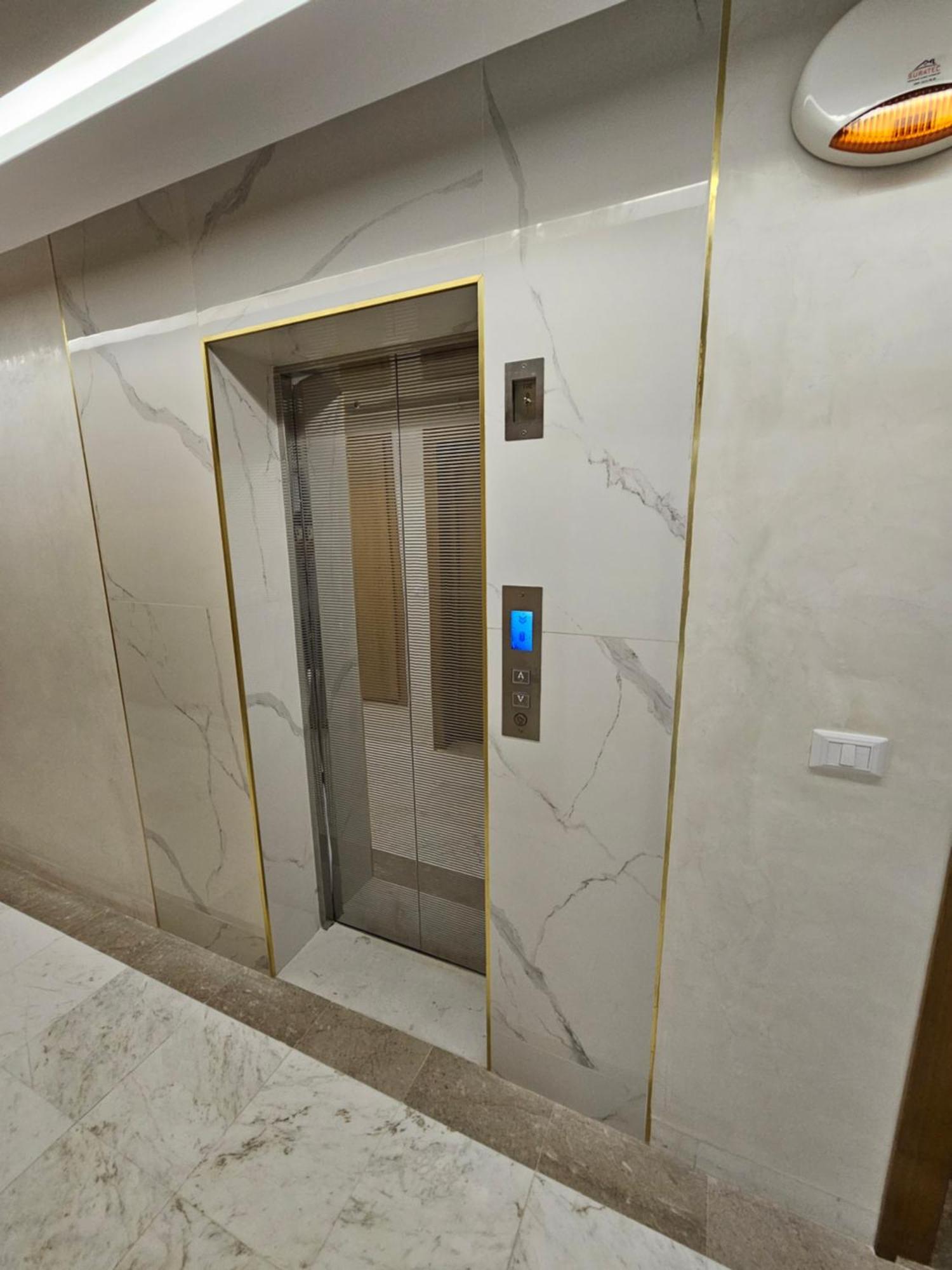 Apartment Khadija *